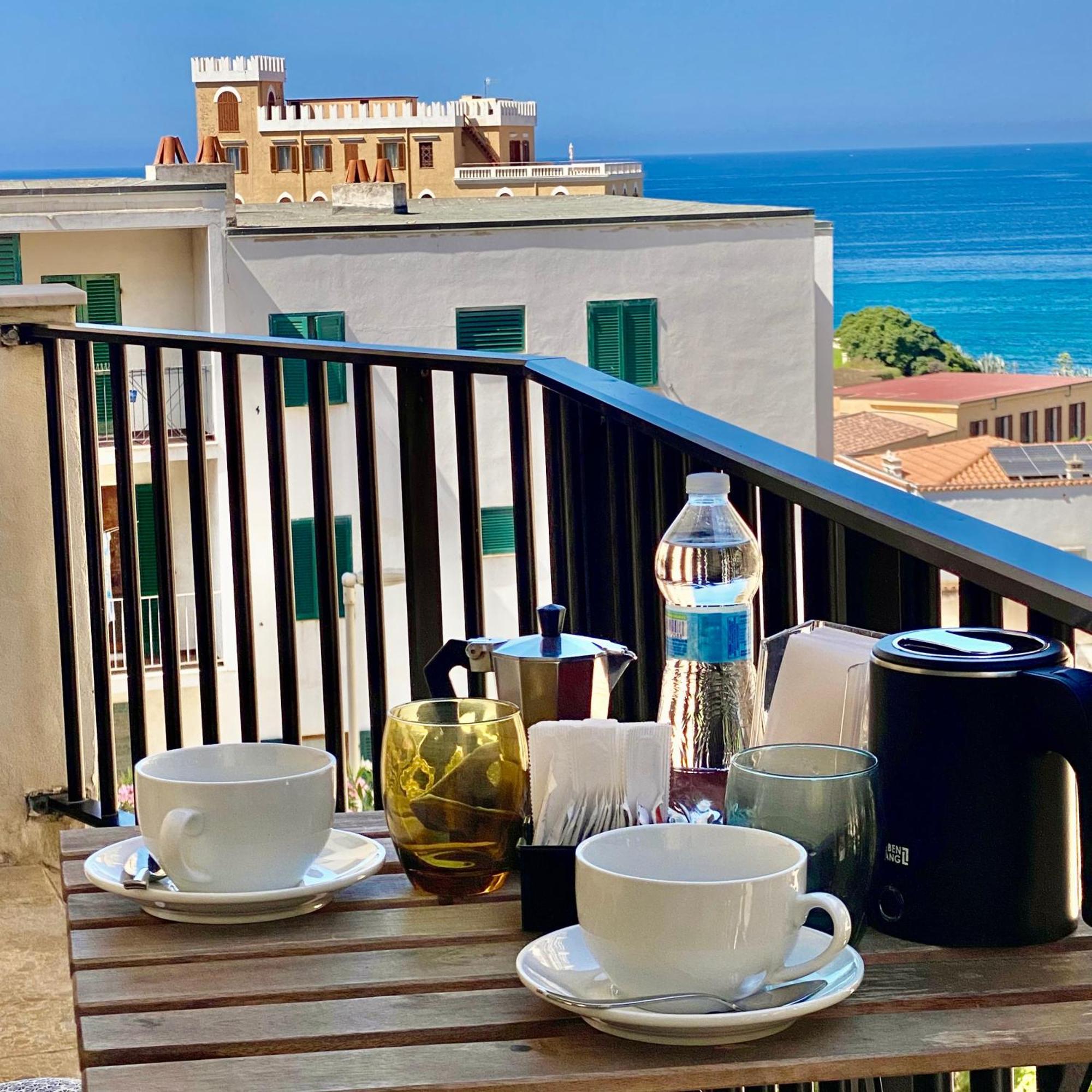 Lovely Apartment - Gocciadimare - Alghero Bagian luar foto