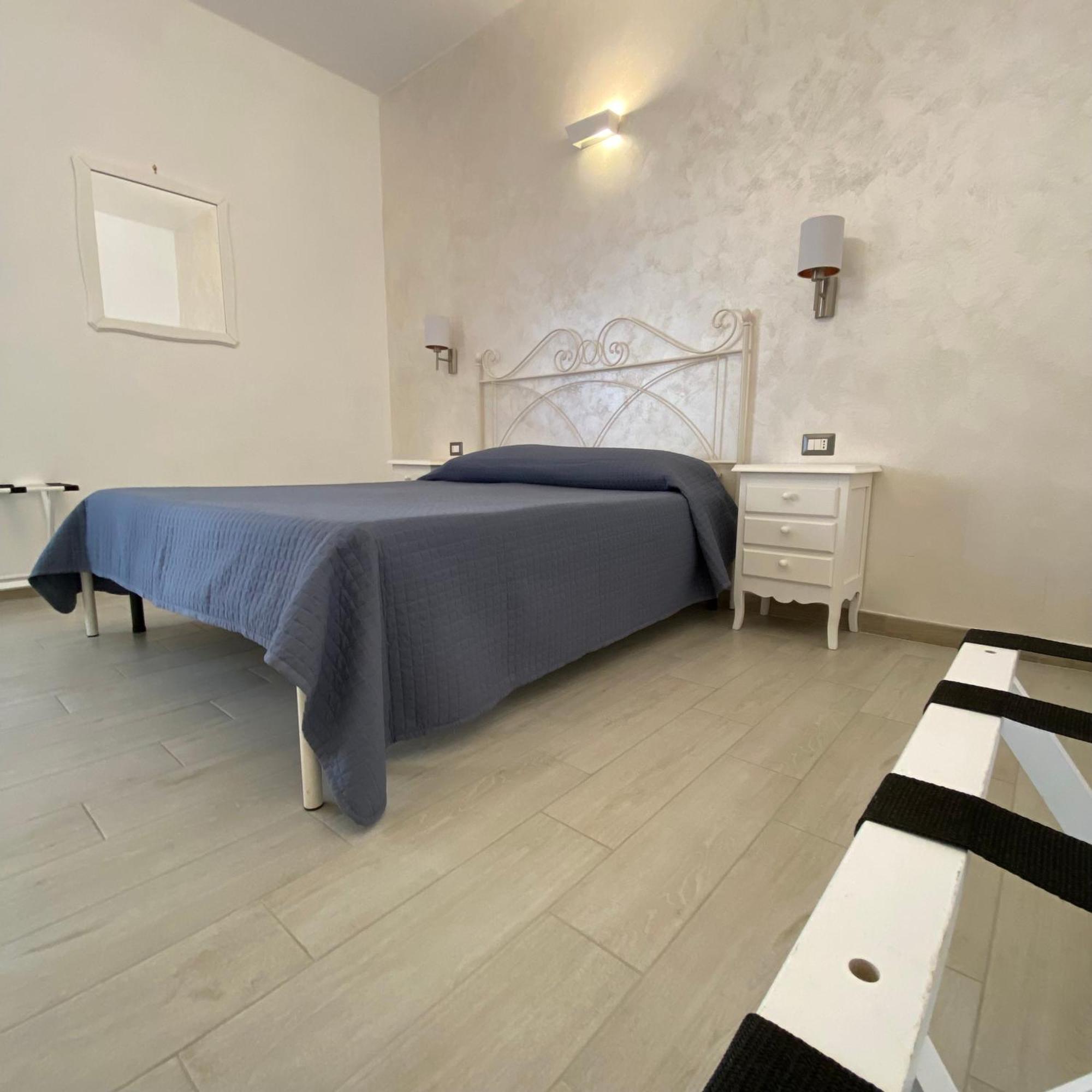 Lovely Apartment - Gocciadimare - Alghero Bagian luar foto