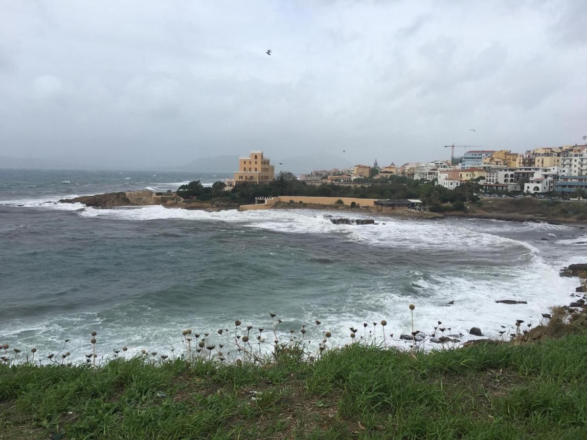 Lovely Apartment - Gocciadimare - Alghero Bagian luar foto